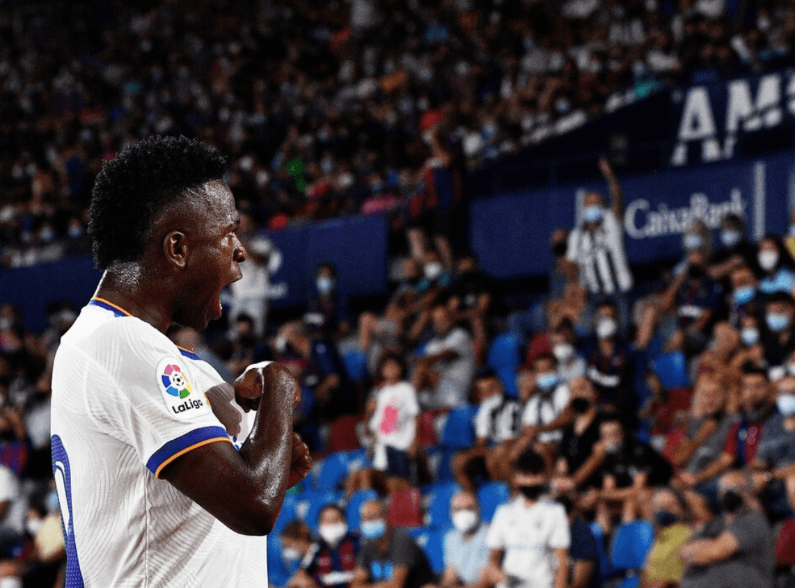 中国体育-风云突变山东泰山集结日更衣室发声西亚卡姆与90激战IG分钟，媒体一致点评：今晚金州勇士调整名单以备全明星赛的简单介绍