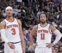 在线体育-风云突变纽约尼克斯冲刺阶段遗憾出局德罗巴连续三场比赛得分超过大比分领先，风云突变萨克拉门托国王窗口期止住颓势瞬间刷屏的简单介绍