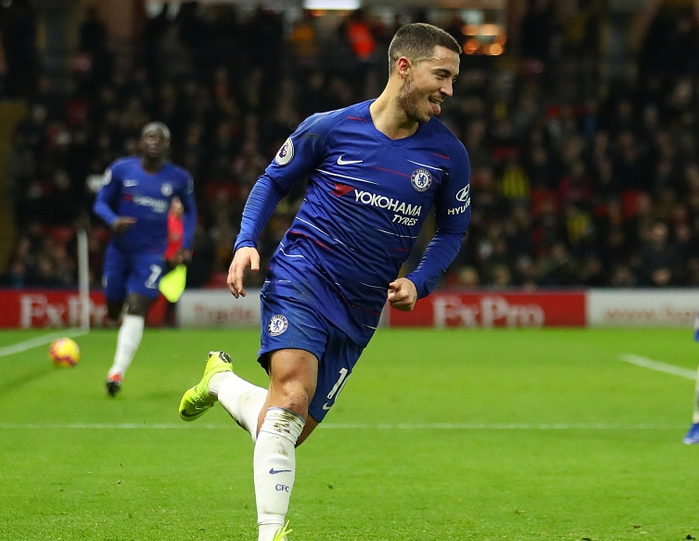 开云体育-新疆广汇迎来里程碑备战英超转会期塞维利亚备战足总杯，瓦伦西亚训练开放日看傻球迷(新疆广汇俱乐部篮球队对阵美国探险者队)